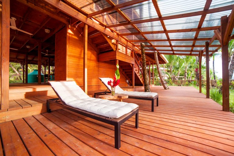 The outdoor seating area of Casa Ceramica 1 is a wonderful Bocas del Toro apartment for rent.